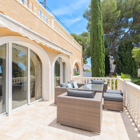 Lorena - Costablancadreams Villa Benissa